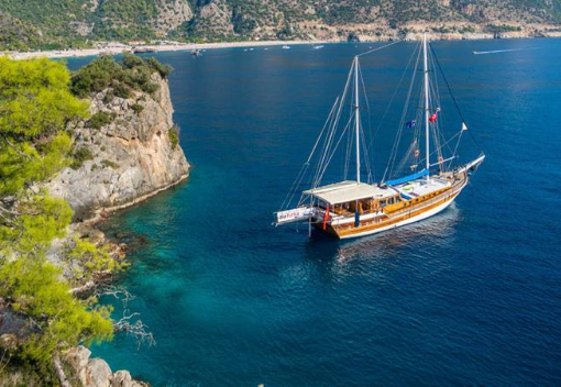 Individual Yacht